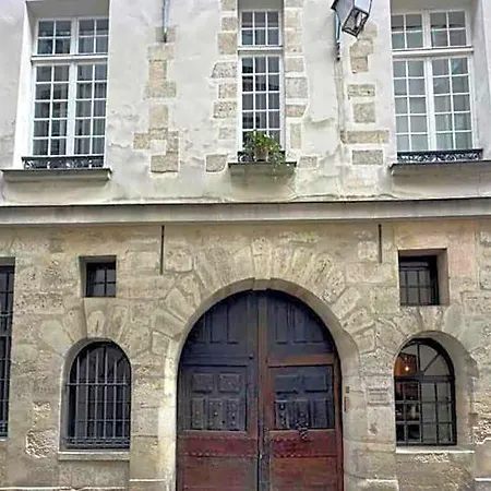 Notre-dame - Szálloda